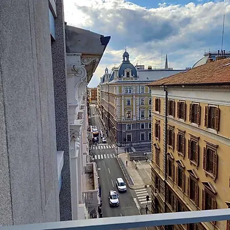 I Filoksenia Τεργέστη