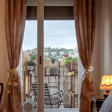 I Filoksenia Bed and Breakfast